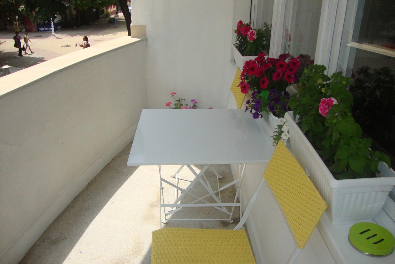 Guest Rooms Colours Kazanlak Exterior photo